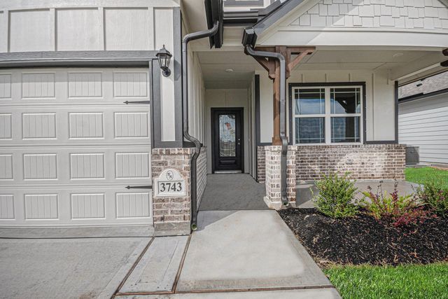 3743 Crawford Street, Bay City, TX 77414