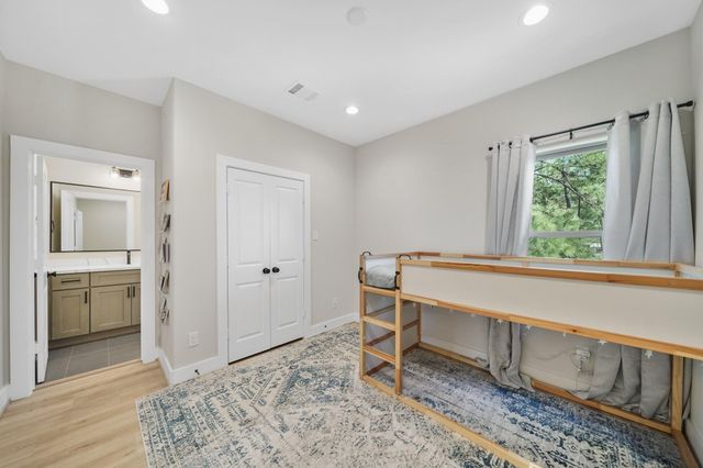 5320 Creekmont Timbers Trail, Houston, TX 77091