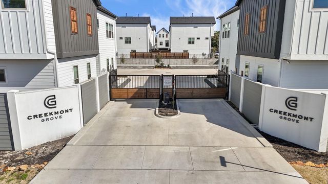 5320 Creekmont Timbers Trail, Houston, TX 77091