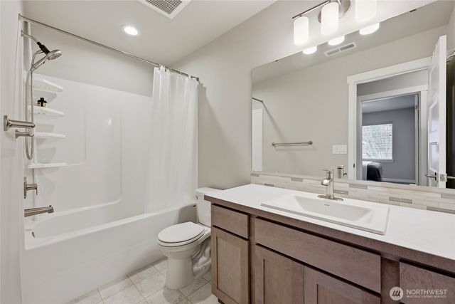 3341 63rd Avenue SW, Olympia, WA 98512