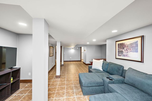 5315 Abbott Avenue S, Minneapolis, MN 55410