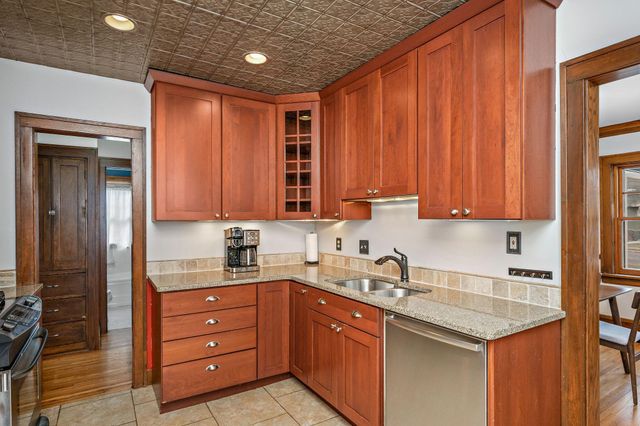 5315 Abbott Avenue S, Minneapolis, MN 55410