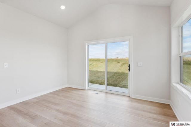 12705 Glenn Street, Papillion, NE 68138