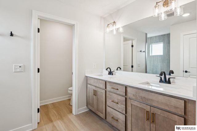 12705 Glenn Street, Papillion, NE 68138
