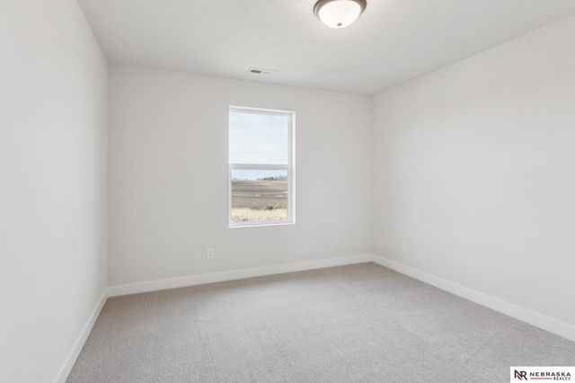 12705 Glenn Street, Papillion, NE 68138