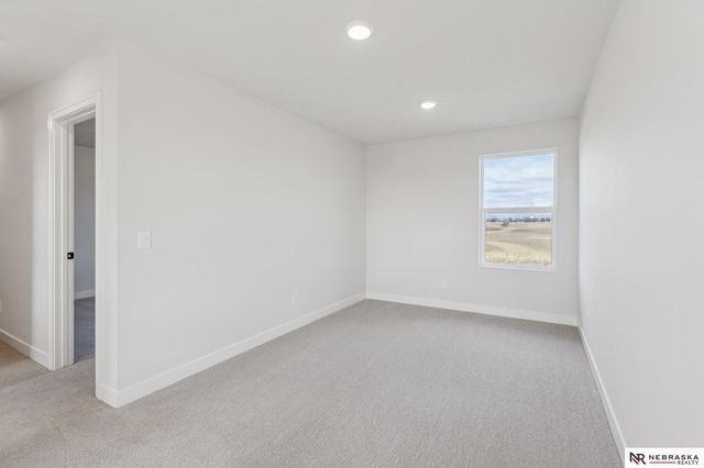 12705 Glenn Street, Papillion, NE 68138