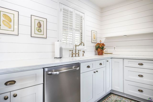 132 Mossland Drive, Perry, GA 31069