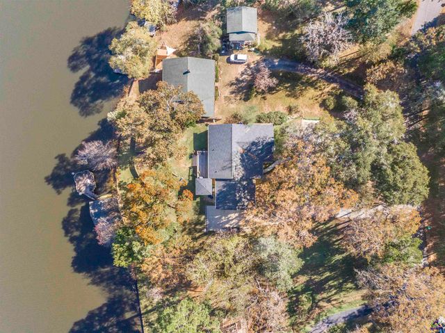 132 Mossland Drive, Perry, GA 31069