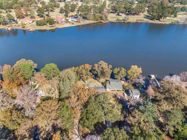 132 Mossland Drive, Perry, GA 31069