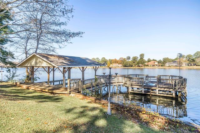 132 Mossland Drive, Perry, GA 31069