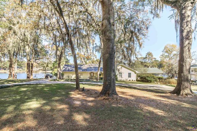 132 Mossland Drive, Perry, GA 31069