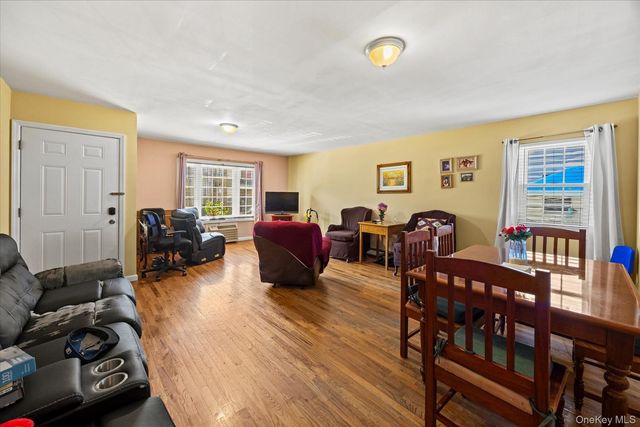 309 Logan Street, Brooklyn, NY 11208