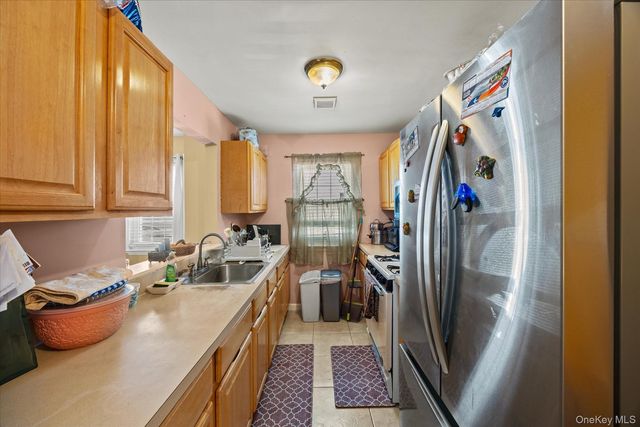 309 Logan Street, Brooklyn, NY 11208