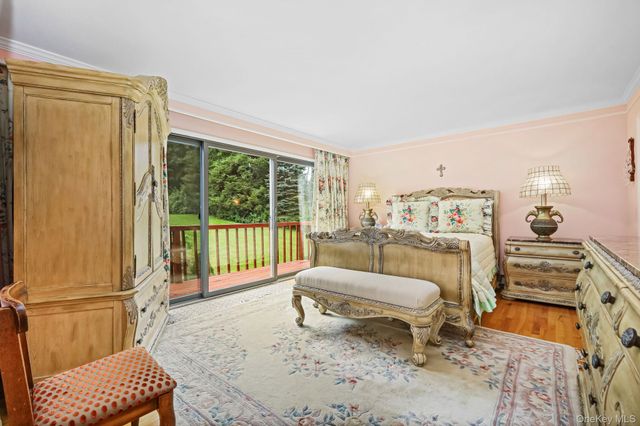361 Rte 22, Goldens Bridge, NY 10526