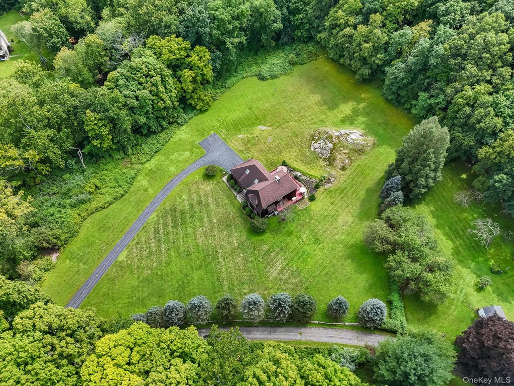 361 Rte 22, Goldens Bridge, NY 10526 — photo 3