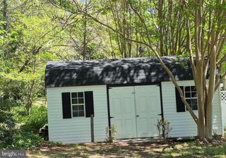 906 LOCH RAVEN RD., Salisbury, MD 21804