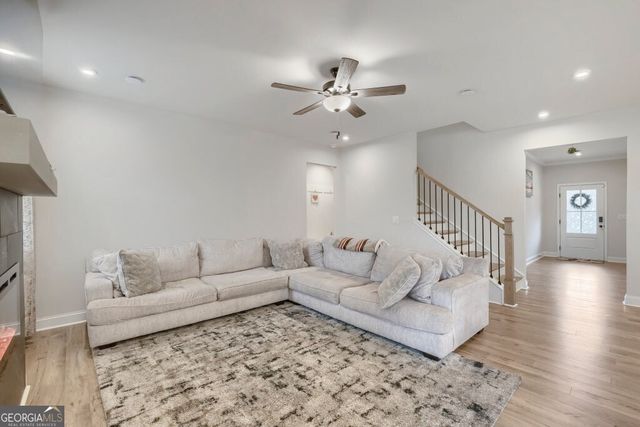 2448 Hidden Creek Road, Kennesaw, GA 30152