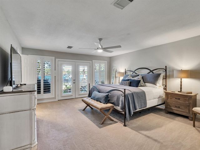 11711 Twain Drive, Montgomery, TX 77356