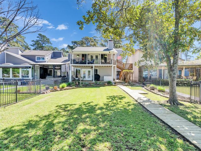 11711 Twain Drive, Montgomery, TX 77356