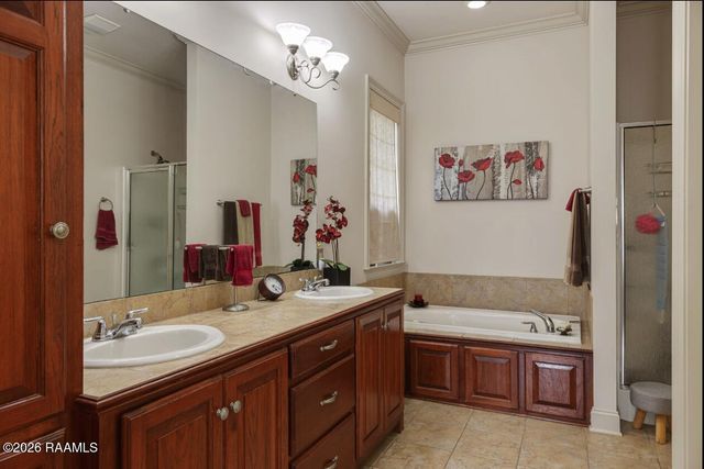311 Brookhaven Drive, Youngsville, LA 70592