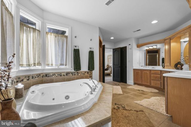 1315 MALLARD LN, Millville, NJ 08332