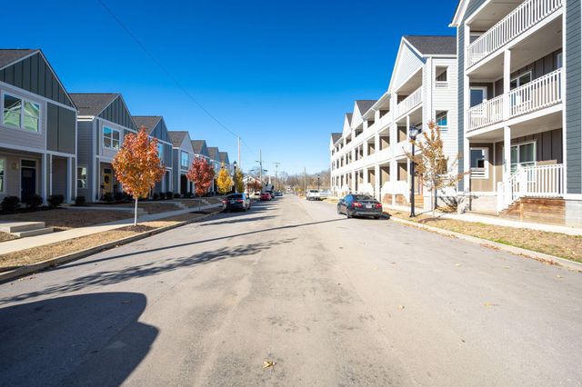 2341 E 18th Street, Chattanooga, TN 37404