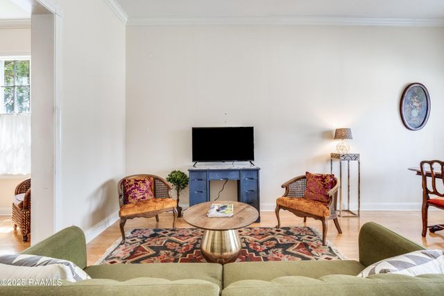 105 Washington Street, Breaux Bridge, LA 70517