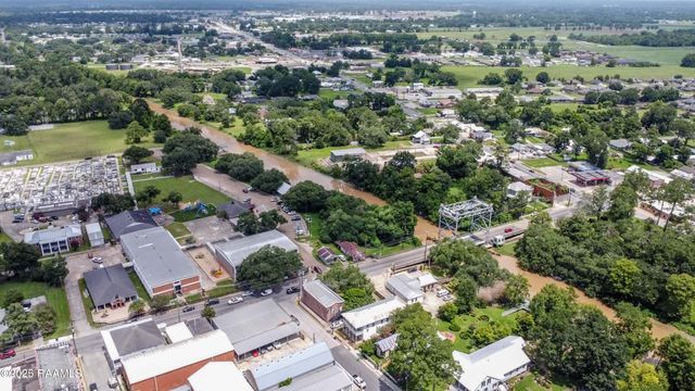 105 Washington Street, Breaux Bridge, LA 70517