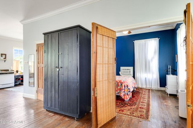 105 Washington Street, Breaux Bridge, LA 70517