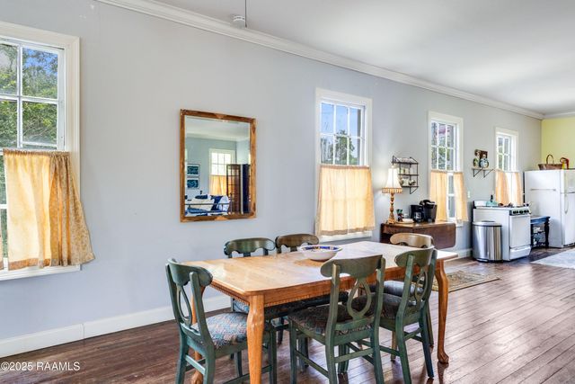 105 Washington Street, Breaux Bridge, LA 70517