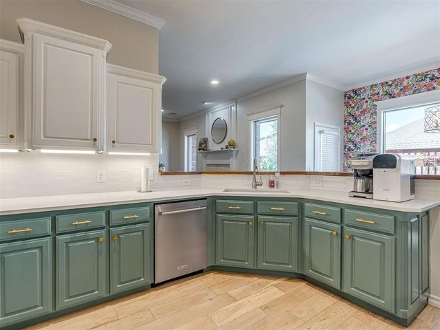 10625 NW 37th Street, Yukon, OK 73099