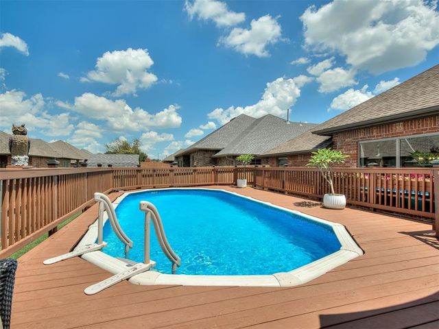 10625 NW 37th Street, Yukon, OK 73099