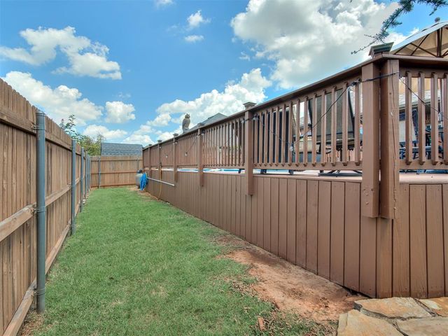 10625 NW 37th Street, Yukon, OK 73099