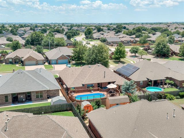 10625 NW 37th Street, Yukon, OK 73099