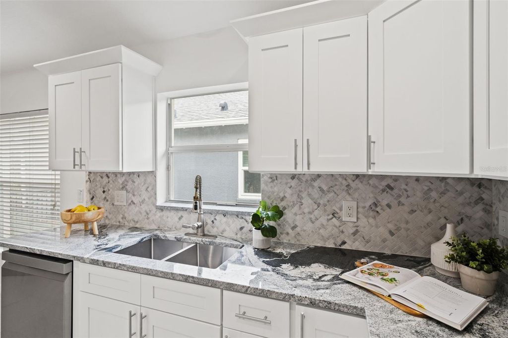 Image 13 of property listing at 4151 EDENROCK PLACE, Wesley Chapel, FL 33543