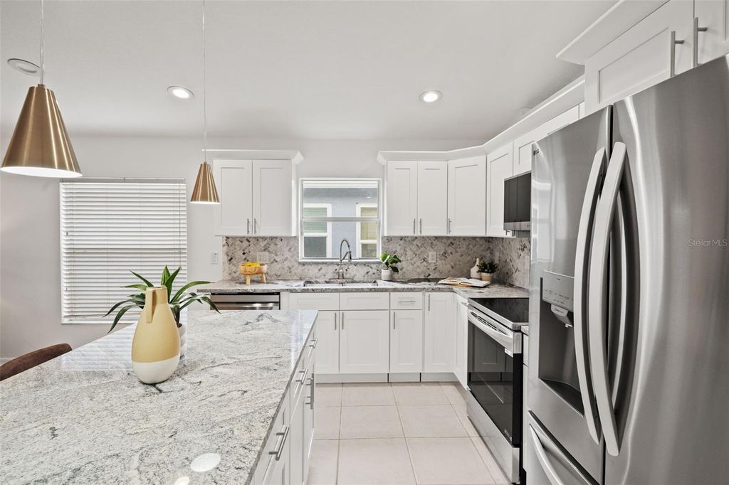 Image 14 of property listing at 4151 EDENROCK PLACE, Wesley Chapel, FL 33543