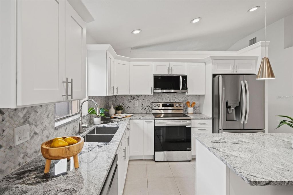 Image 16 of property listing at 4151 EDENROCK PLACE, Wesley Chapel, FL 33543