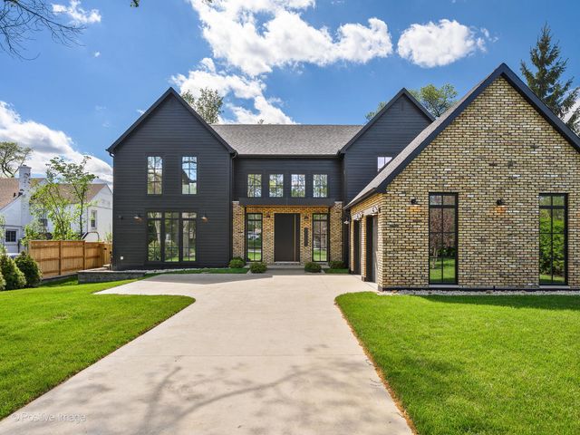 1180 Oak Ridge Drive, Glencoe, IL 60022