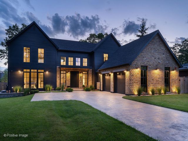 1180 Oak Ridge Drive, Glencoe, IL 60022