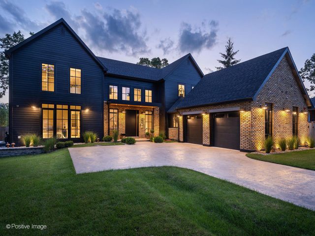 1180 Oak Ridge Drive, Glencoe, IL 60022