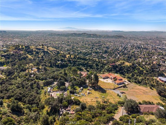 1154 N Glendora, Glendora, CA 91741