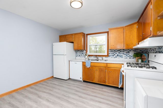 322 RIDGE RD, Staunton, VA 24401