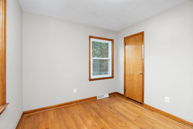 322 RIDGE RD, Staunton, VA 24401