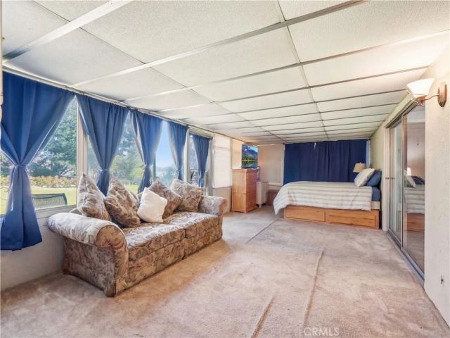 19401 Oak Crossing, Newhall, CA 91321