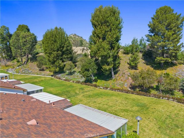 19401 Oak Crossing, Newhall, CA 91321