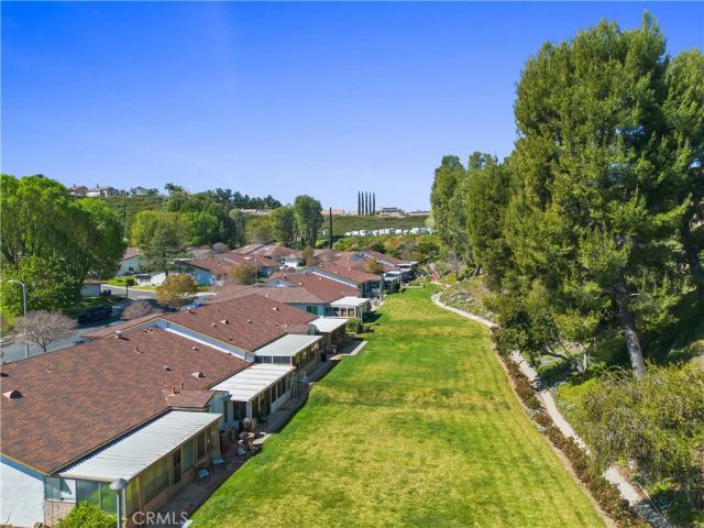 19401 Oak Crossing, Newhall, CA 91321