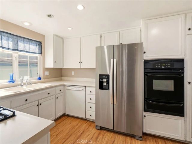 19401 Oak Crossing, Newhall, CA 91321