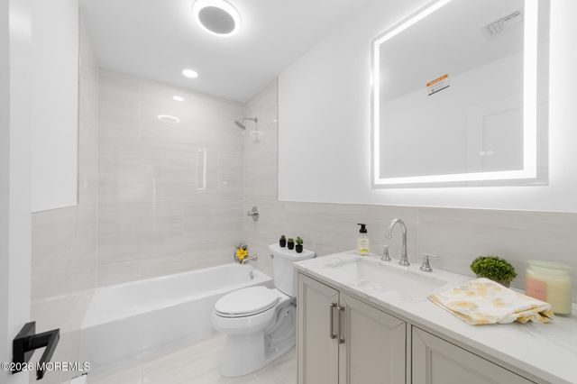 747 Marlton Road 747A, Monroe, NJ 08831