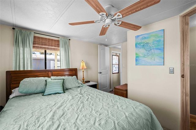 5305 ANTIGUA DRIVE, Zephyrhills, FL 33541