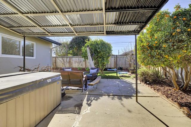 760 Welburn Avenue, Gilroy, CA 95020